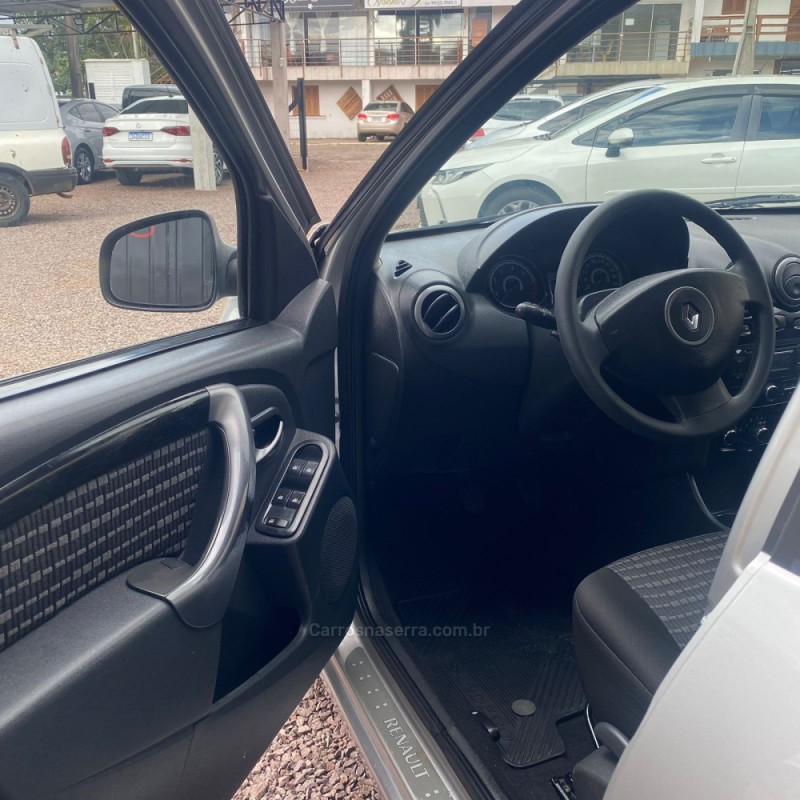 SANDERO 1.6 PRIVILÉGE 16V FLEX 4P MANUAL - 2013 - LAJEADO