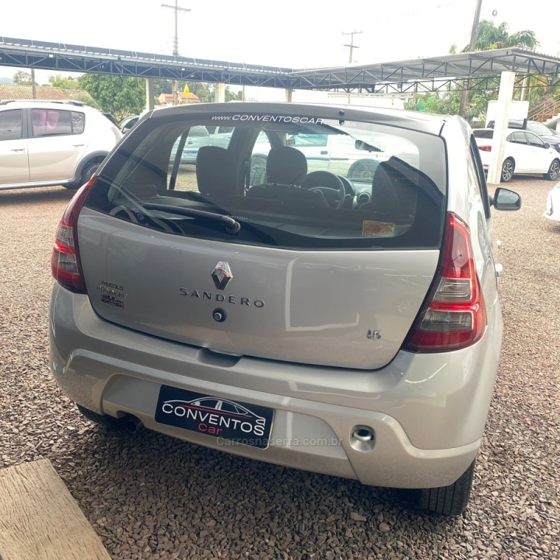 SANDERO 1.6 PRIVILÉGE 16V FLEX 4P MANUAL - 2013 - LAJEADO