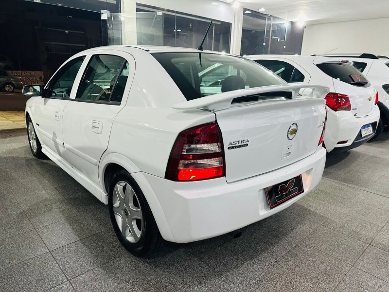 ASTRA 2.0 MPFI 8V FLEX 4P AUTOMATICO - 2008 - CAXIAS DO SUL