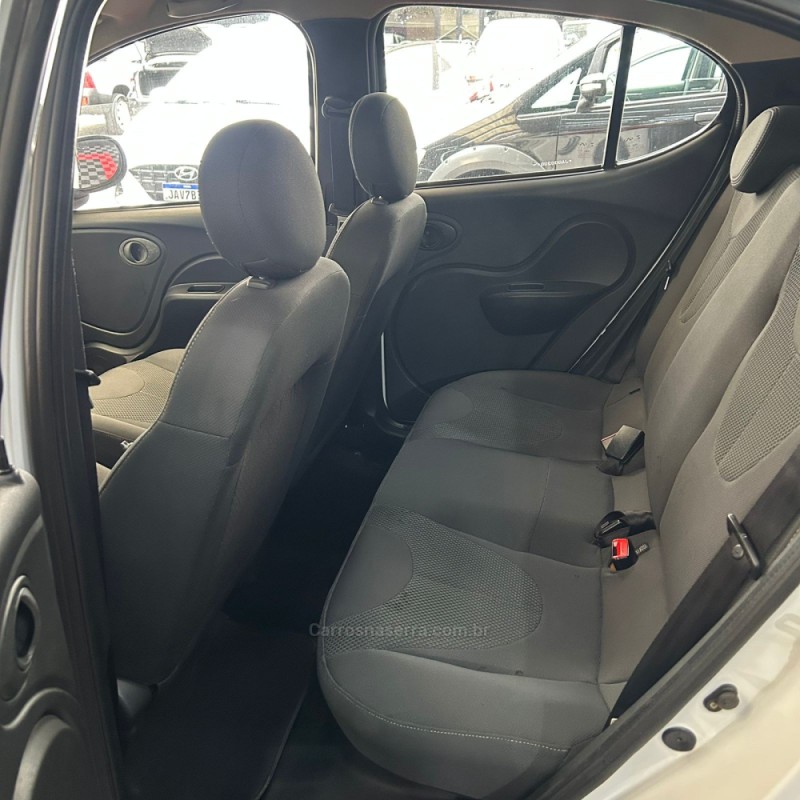 QQ 1.0 MPFI ACT 12V GASOLINA 4P MANUAL - 2018 - PASSO FUNDO
