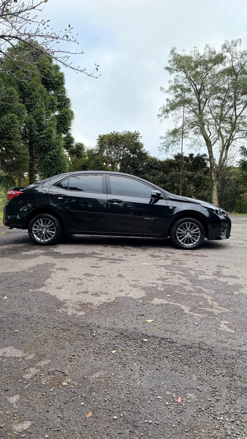COROLLA 2.0 XEI 16V FLEX 4P AUTOMÁTICO - 2015 - FARROUPILHA
