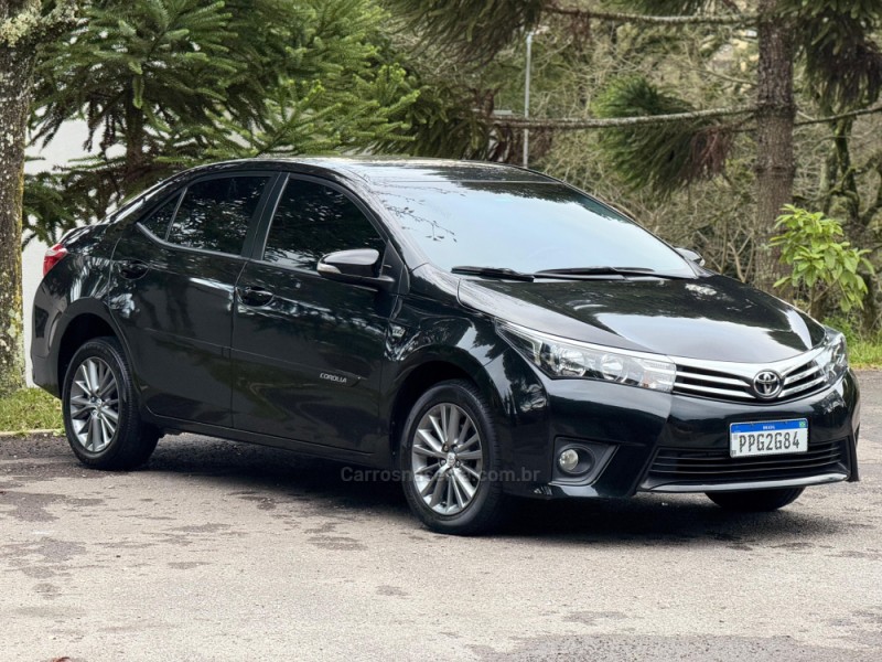COROLLA 2.0 XEI 16V FLEX 4P AUTOMÁTICO - 2015 - FARROUPILHA