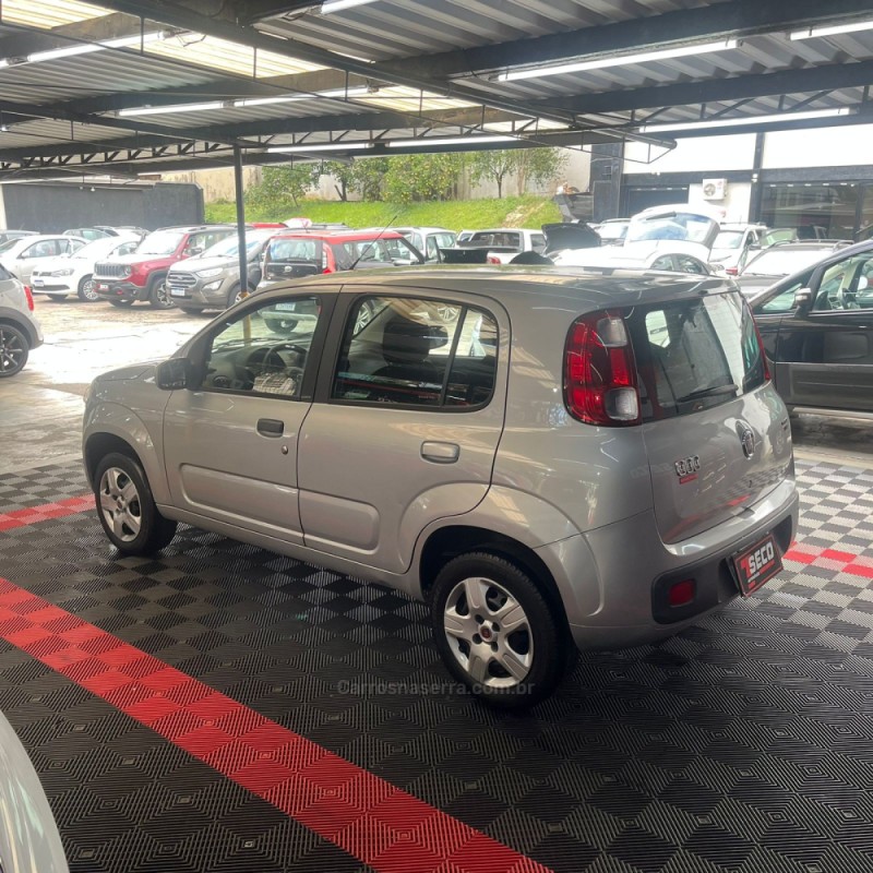 UNO 1.0 EVO VIVACE 8V FLEX 4P MANUAL - 2014 - PASSO FUNDO
