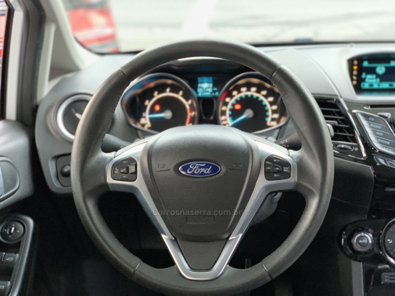 FIESTA 1.6 TITANIUM HATCH 16V FLEX 4P AUTOMÁTICO - 2015 - CAXIAS DO SUL