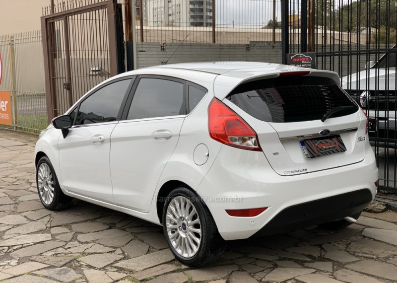 FIESTA 1.6 TITANIUM HATCH 16V FLEX 4P AUTOMÁTICO - 2015 - CAXIAS DO SUL