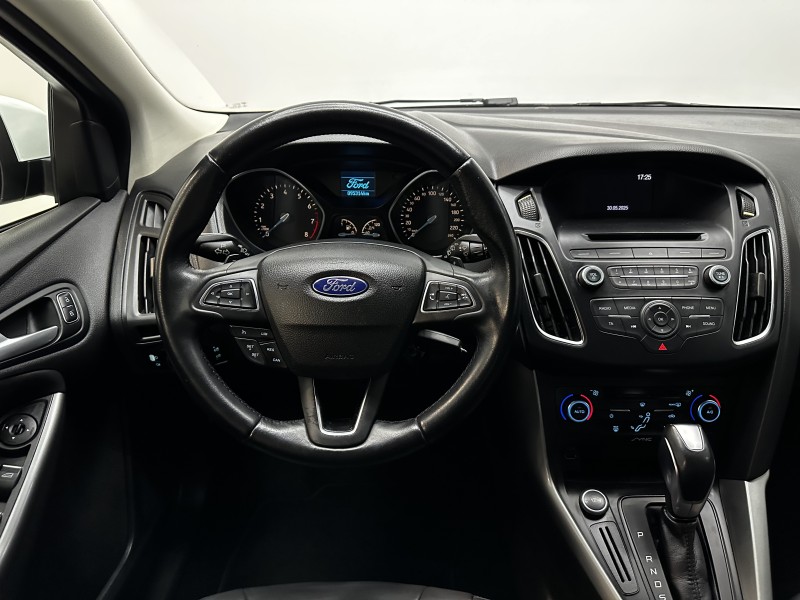 FOCUS 2.0 SE PLUS 16V FLEX 4P AUTOMÁTICO - 2016 - CAXIAS DO SUL
