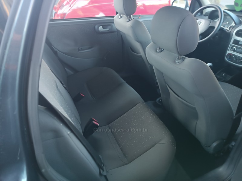 CORSA 1.4 MPFI PREMIUM SEDAN 8V FLEX 4P MANUAL - 2009 - CAXIAS DO SUL