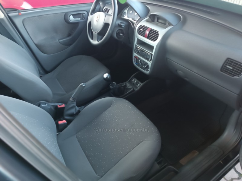 CORSA 1.4 MPFI PREMIUM SEDAN 8V FLEX 4P MANUAL - 2009 - CAXIAS DO SUL