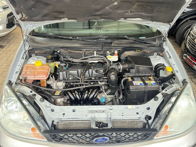 FOCUS 1.6 GLX 8V FLEX 4P MANUAL - 2007 - CAXIAS DO SUL