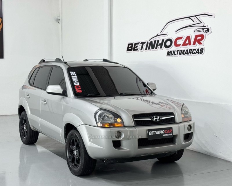 TUCSON 2.0 MPFI GLS 16V 143CV 2WD GASOLINA 4P AUTOMÁTICO - 2010 - ESTâNCIA VELHA