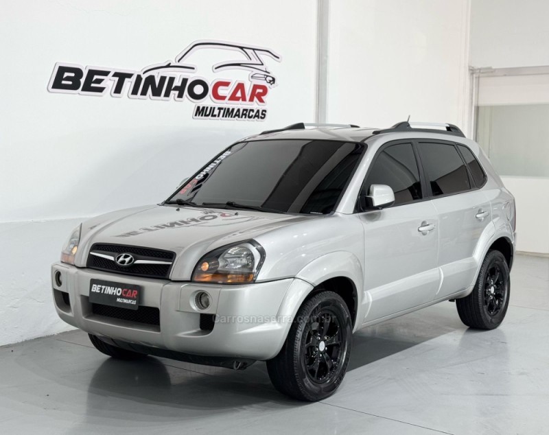 TUCSON 2.0 MPFI GLS 16V 143CV 2WD GASOLINA 4P AUTOMÁTICO - 2010 - ESTâNCIA VELHA
