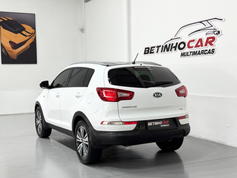 SPORTAGE 2.0 LX3 G2 4X2 16V GASOLINA 4P MANUAL - 2011 - ESTâNCIA VELHA