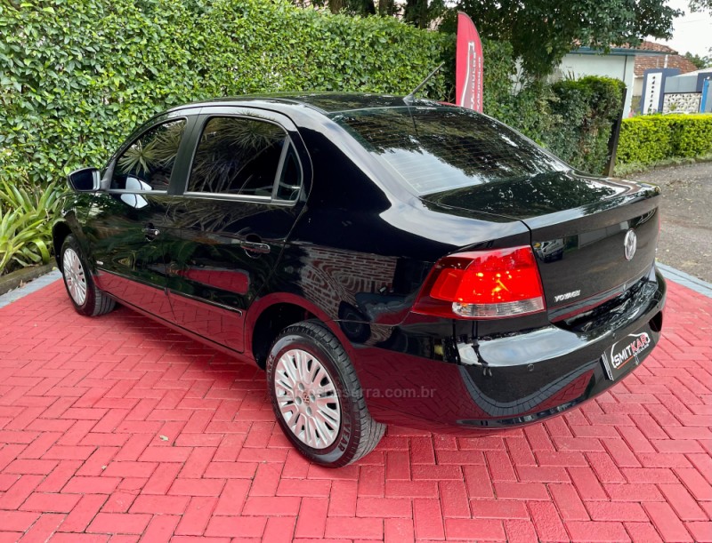 VOYAGE 1.6 MI TREND 8V FLEX 4P MANUAL - 2013 - ROLANTE