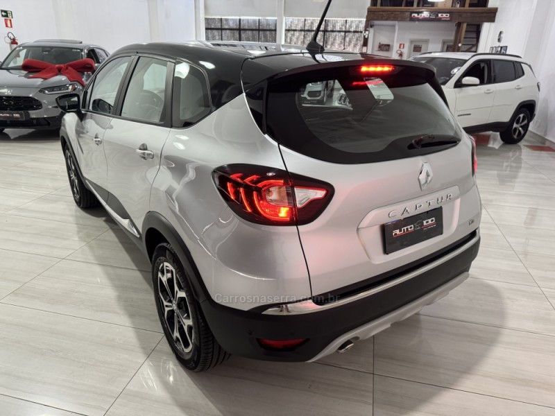 CAPTUR 1.3 ICONIC 16V TURBO FLEX 4P AUTOMÁTICO - 2022 - CAXIAS DO SUL