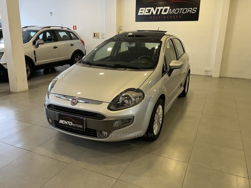 PUNTO 1.8 SPORTING 16V FLEX 4P MANUAL - 2015 - BENTO GONçALVES