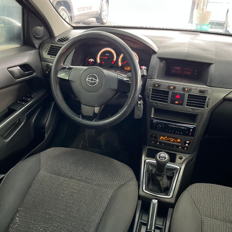 VECTRA 2.0 MPFI EXPRESSION 8V FLEX 4P MANUAL - 2011 - CANOAS
