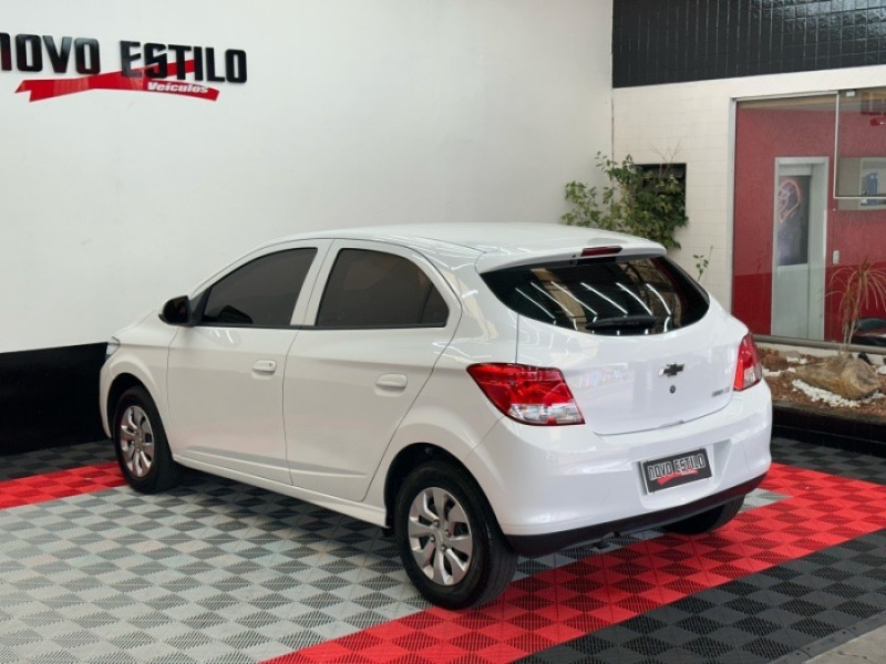 ONIX 1.0 MPFI LT 8V FLEX 4P MANUAL - 2014 - CAXIAS DO SUL