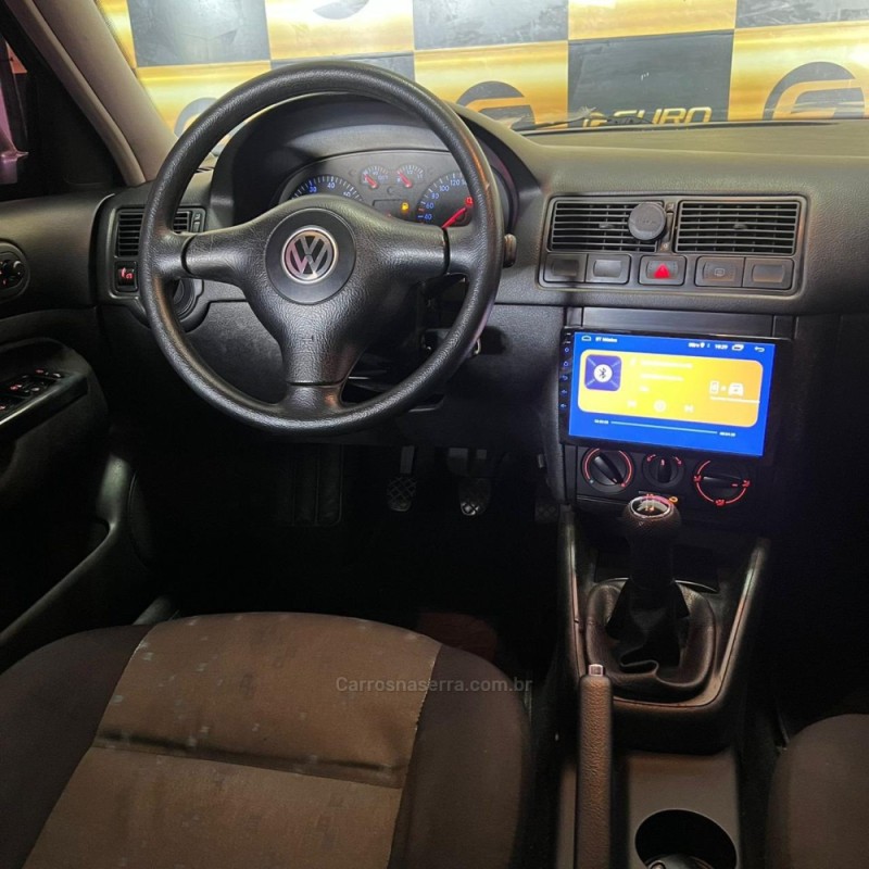 GOLF 1.6 MI PLUS 8V GASOLINA 4P MANUAL - 2009 - PORTãO
