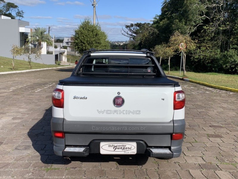 STRADA 1.4 MPI HARD WORKING CD 8V FLEX 3P MANUAL - 2015 - GUAPORé