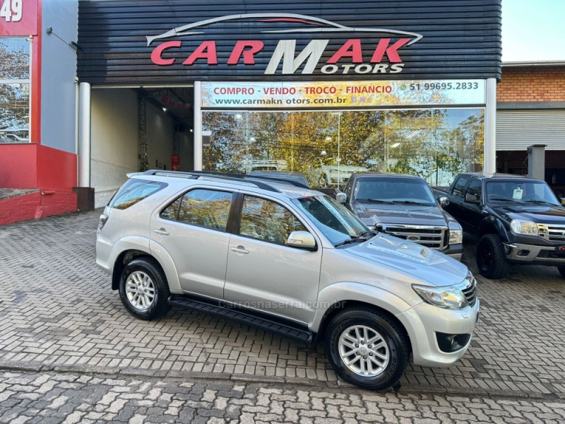 HILUX SW4 3.0 SRV 4X4 16V TURBO INTERCOOLER DIESEL 4P AUTOMÁTICO - 2014 - DOIS IRMãOS