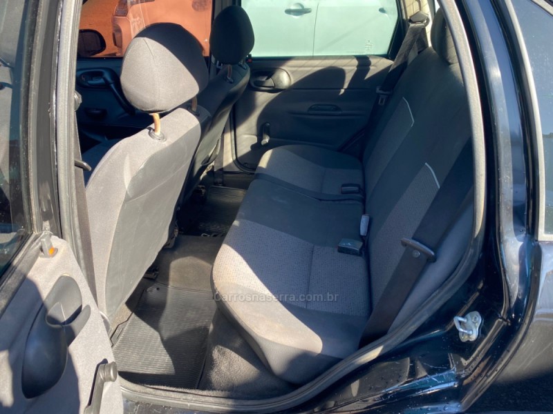 CORSA 1.0 MPFI VHC SEDAN 8V GASOLINA 4P MANUAL - 2015 - SAPIRANGA