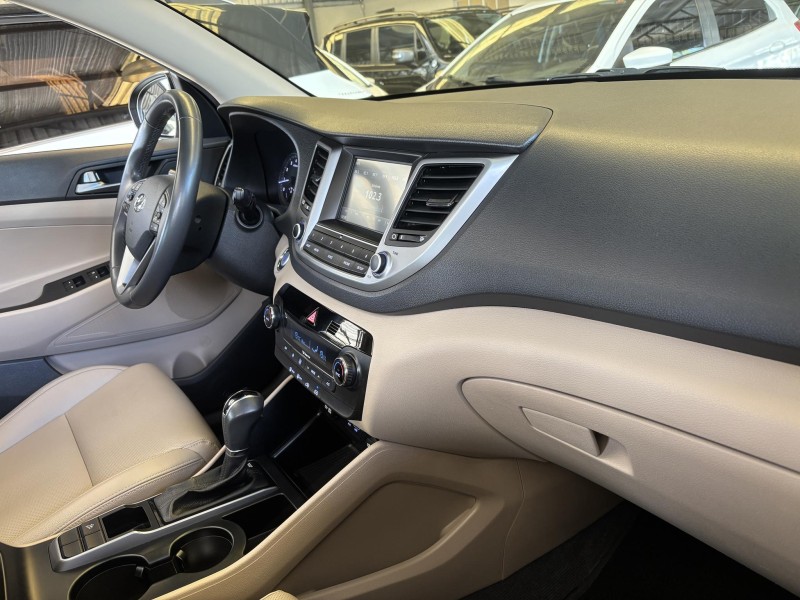 TUCSON 1.6 GLS TURBO GASOLINA 4P AUTOMÁTICO - 2018 - FARROUPILHA