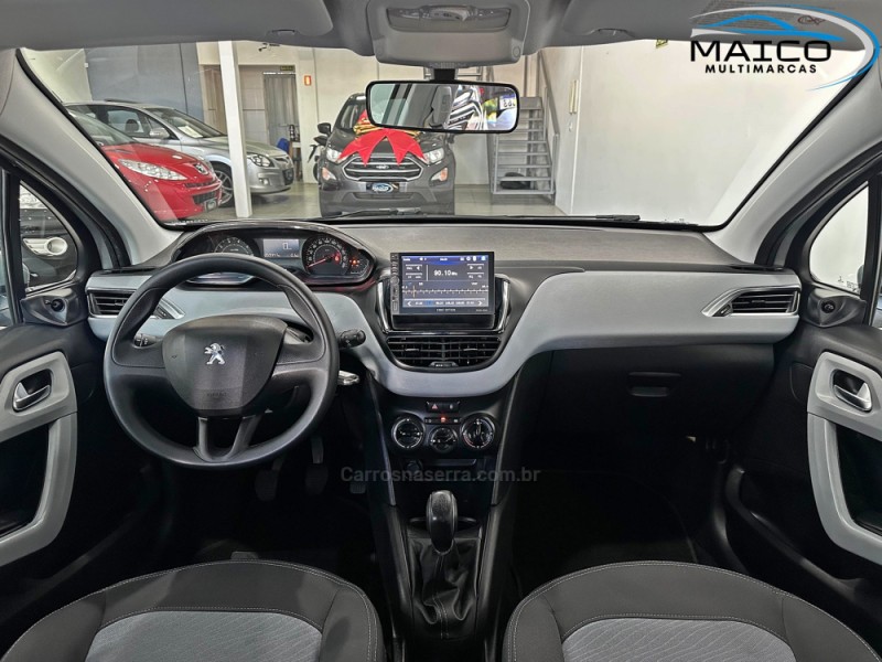 208 1.5 ACTIVE 8V FLEX 4P MANUAL - 2014 - NOVO HAMBURGO