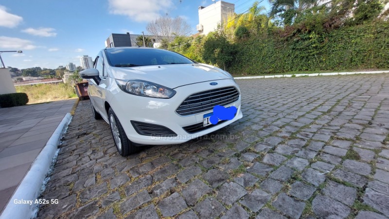 FIESTA 1.5 SE HATCH 16V FLEX 4P MANUAL - 2017 - FARROUPILHA