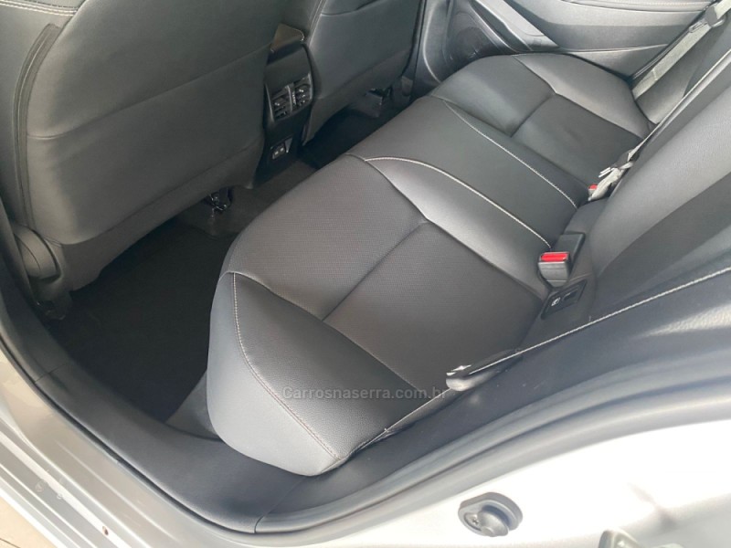 COROLLA 2.0 XEI 16V FLEX 4P AUTOMÁTICO - 2024 - LAJEADO