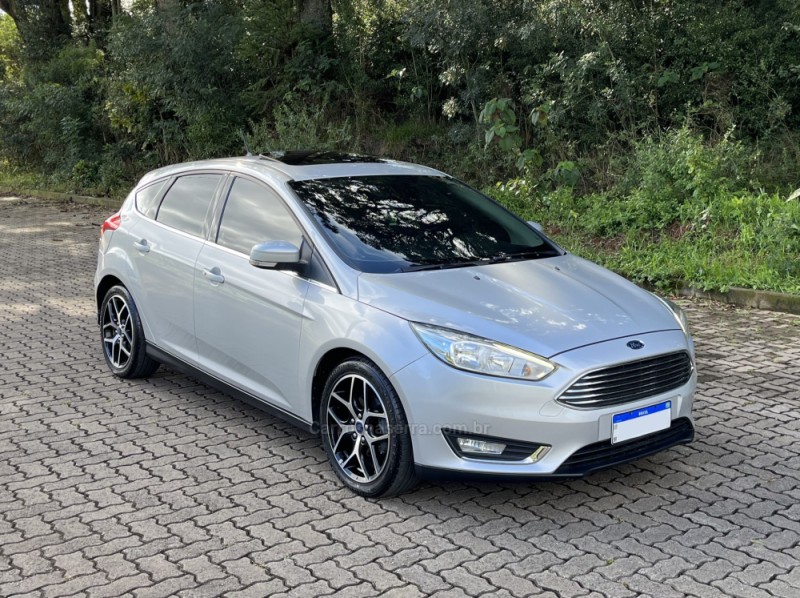 FOCUS 2.0 TITANIUM HATCH 16V FLEX 4P AUTOMÁTICO - 2017 - NOVA BASSANO
