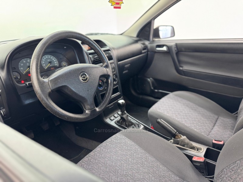 ASTRA 2.0 MPFI ADVANTAGE 8V FLEX 2P MANUAL - 2005 - CARLOS BARBOSA