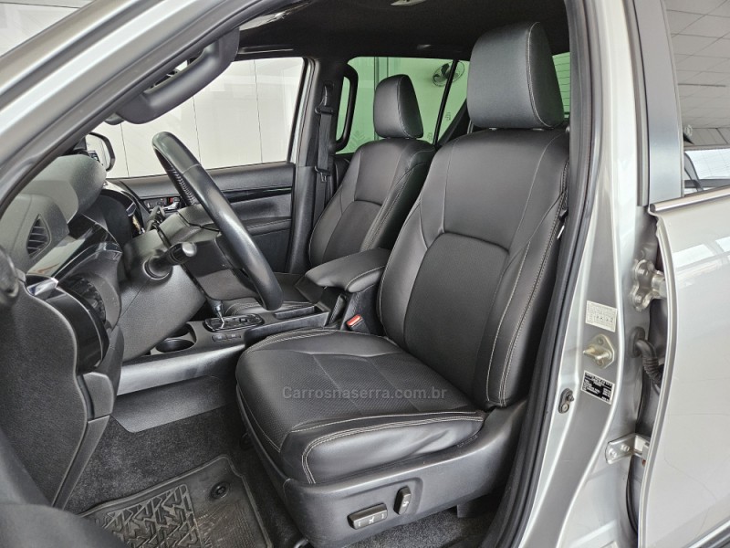 HILUX 2.8 SRX 4X4 CD 16V DIESEL 4P AUTOMÁTICO - 2020 - TAPEJARA