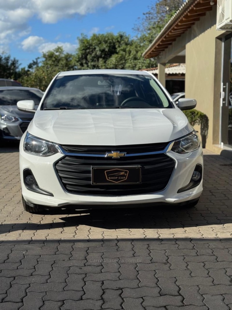 ONIX 1.0 LTZ 12V TURBO FLEX 4P MANUAL - 2023 - MONTENEGRO
