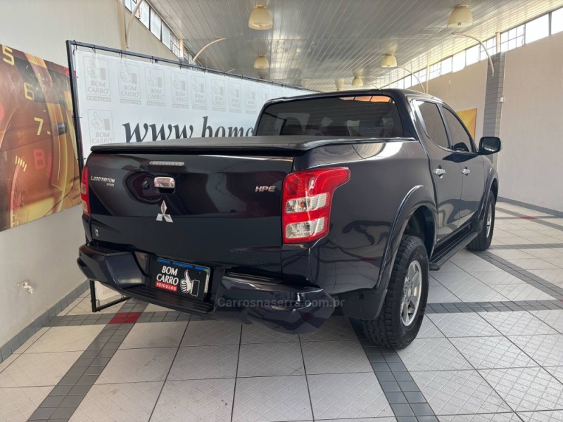 L200 TRITON 2.4 HPE-S SPORT 4X4 CD 16V DIESEL 4P AUTOMÁTICO - 2019 - PORTO ALEGRE