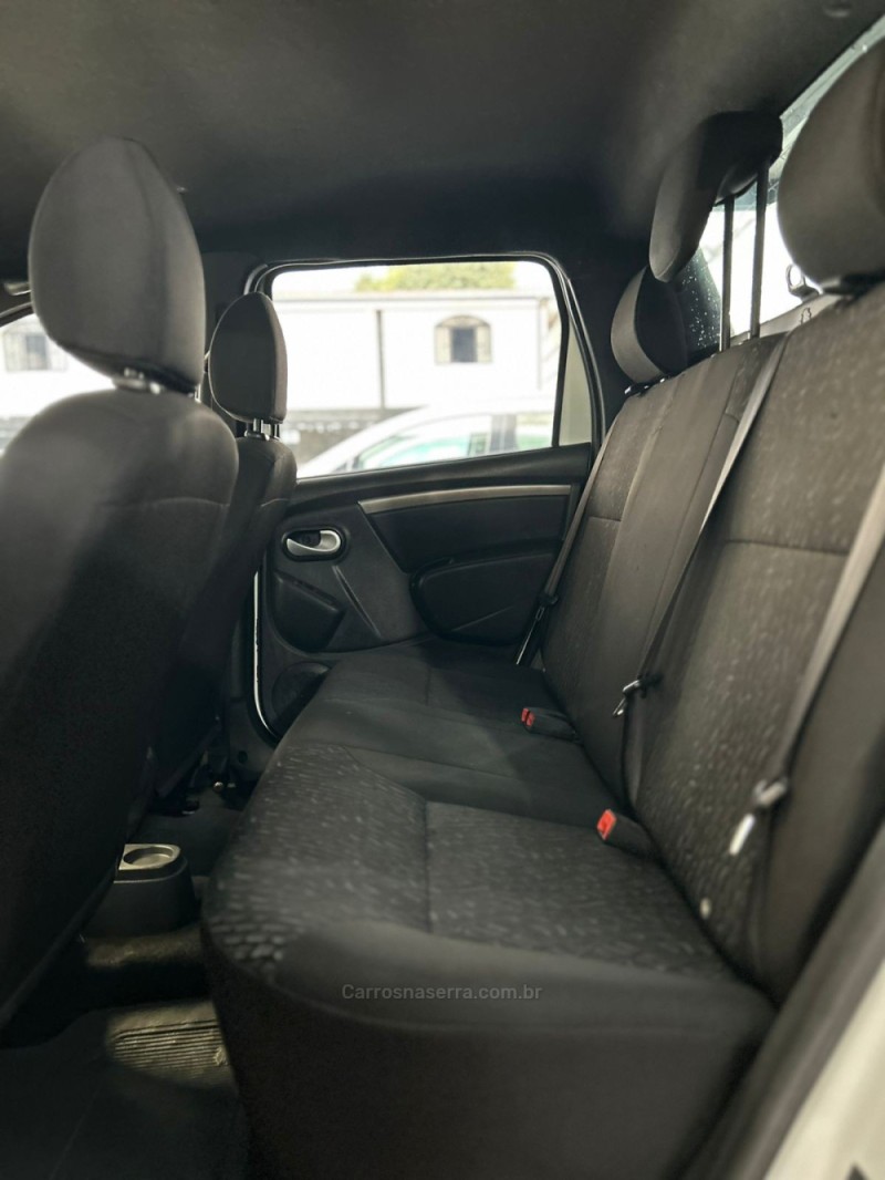 DUSTER OROCH 1.6 16V FLEX EXPRESSION 4P MANUAL - 2019 - PASSO FUNDO