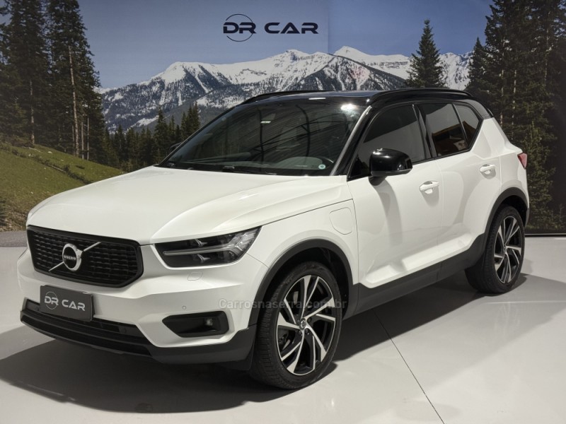 XC 40 1.5 T5 HÍBRIDO R-DESIGN FWD - 2021 - GARIBALDI