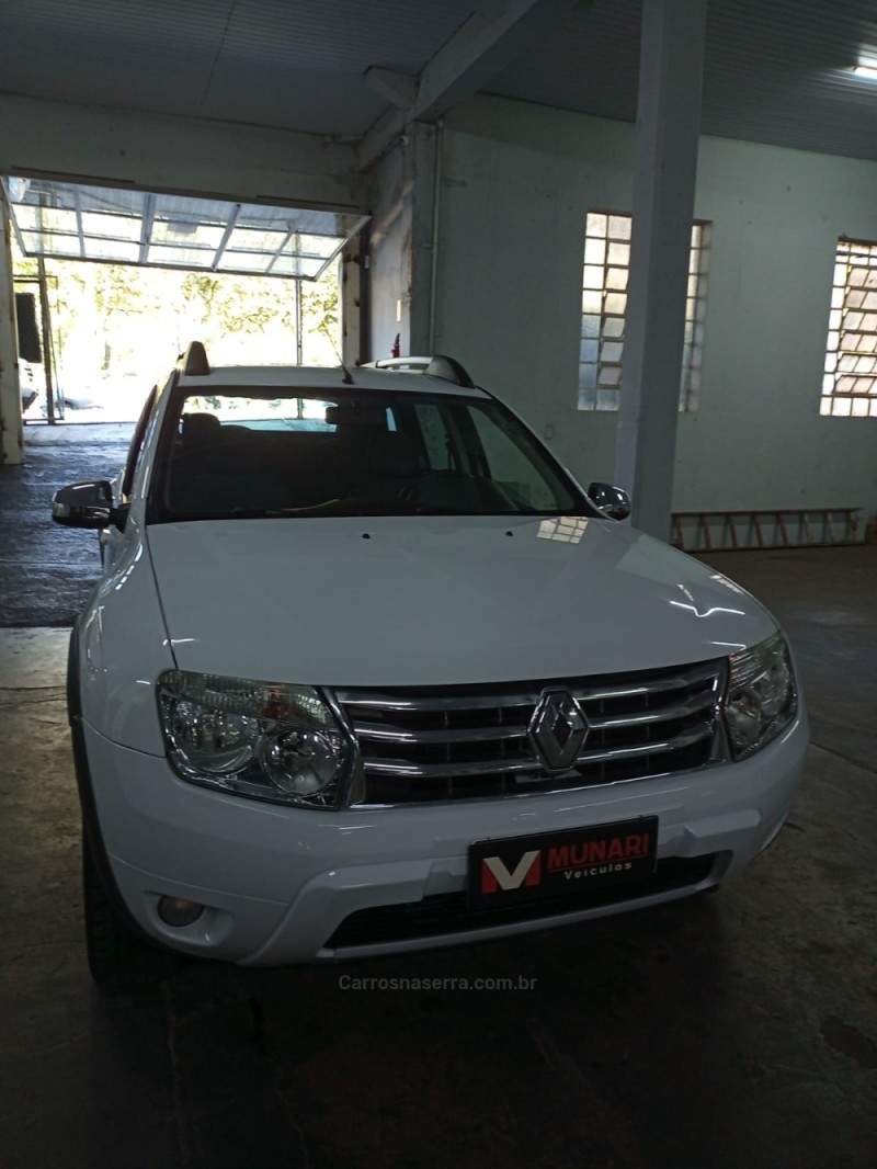 DUSTER 1.6 DYNAMIQUE 4X2 16V FLEX 4P MANUAL - 2015 - BENTO GONçALVES