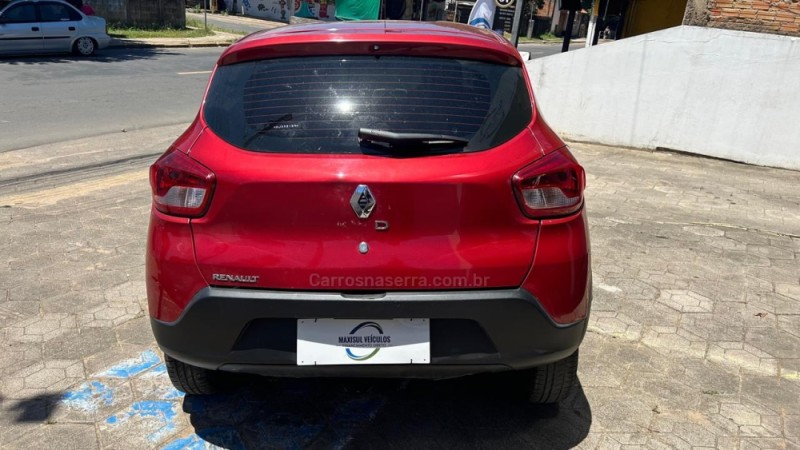 KWID 1.0 12V SCE FLEX ZEN MANUAL - 2021 - GRAVATAí