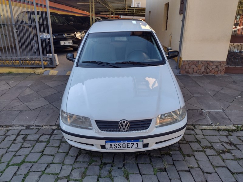 SAVEIRO 1.6 MI CITY CS 8V GASOLINA 2P MANUAL G.III - 2002 - BENTO GONçALVES