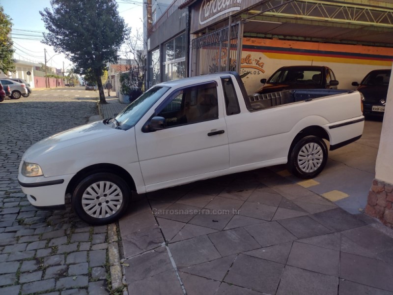 SAVEIRO 1.6 MI CITY CS 8V GASOLINA 2P MANUAL G.III - 2002 - BENTO GONçALVES