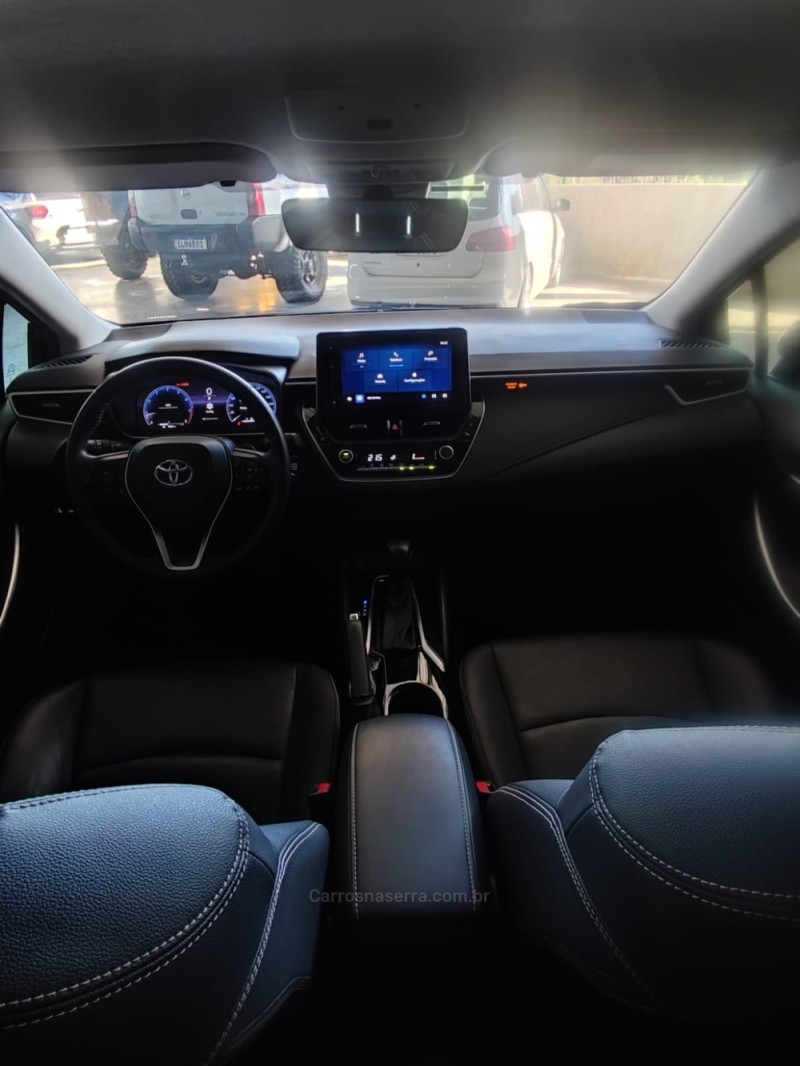 COROLLA 2.0 XEI 16V FLEX 4P AUTOMÁTICO - 2024 - VALE REAL