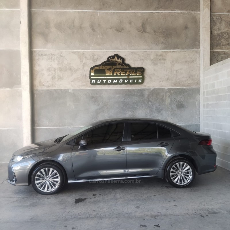 COROLLA 2.0 XEI 16V FLEX 4P AUTOMÁTICO - 2024 - VALE REAL