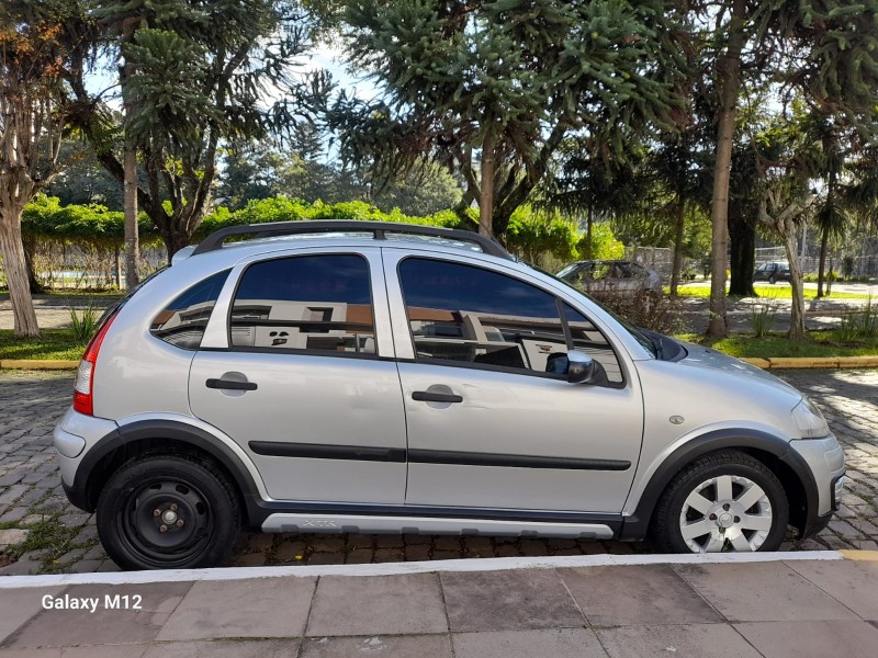 C3 1.4 I XTR 8V FLEX 4P MANUAL - 2010 - FARROUPILHA