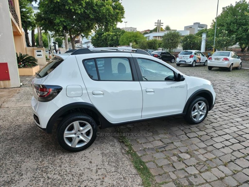 SANDERO 1.6 STEPWAY ZEN 16V FLEX 4P MANUAL - 2022 - GUAPORé