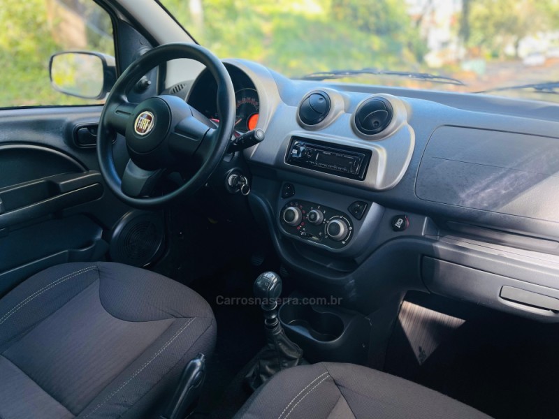 UNO 1.0 WAY 8V FLEX 4P MANUAL - 2014 - NOVO HAMBURGO