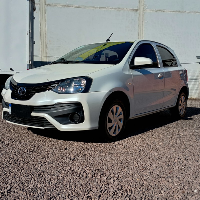ETIOS 1.3 X 16V FLEX 4P MANUAL - 2019 - FARROUPILHA