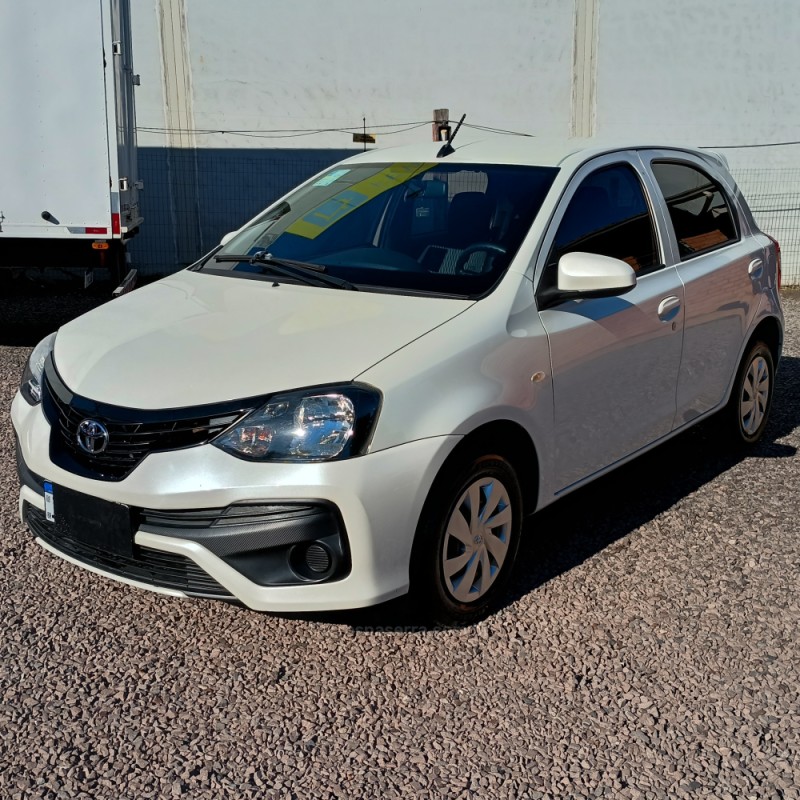 ETIOS 1.3 X 16V FLEX 4P MANUAL - 2019 - FARROUPILHA