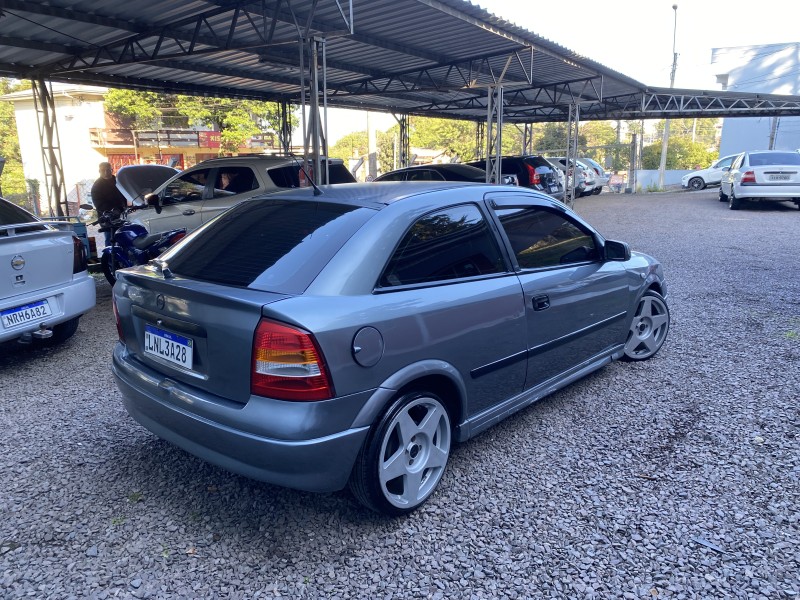 ASTRA 1.8 MPFI GL 8V GASOLINA 2P MANUAL - 2001 - CAXIAS DO SUL