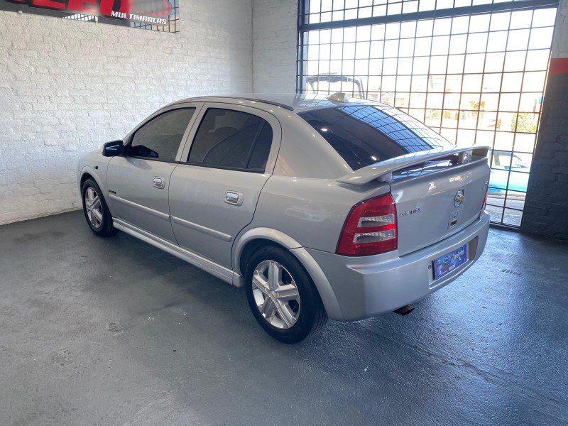 ASTRA 2.0 MPFI COMFORT 8V FLEX 4P MANUAL - 2005 - CAXIAS DO SUL