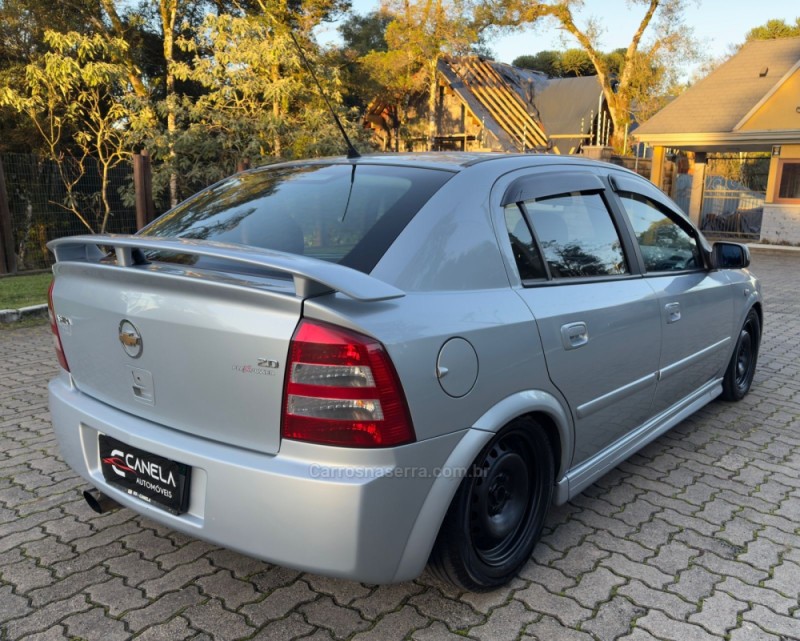 ASTRA 2.0 MPFI ADVANTAGE 8V FLEX 4P MANUAL - 2009 - CANELA